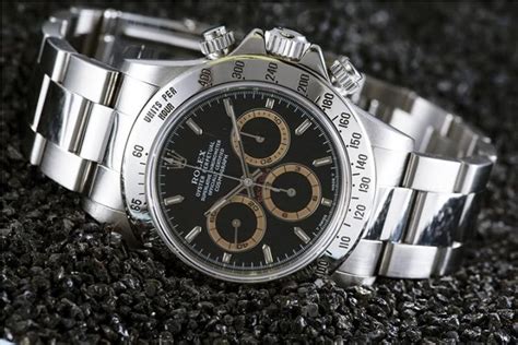 rolex 16520 champagne|rolex 16520 daytona collectable guide.